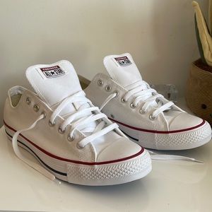 Converse Chuck Taylor All Star Classic (Brand New in Box)